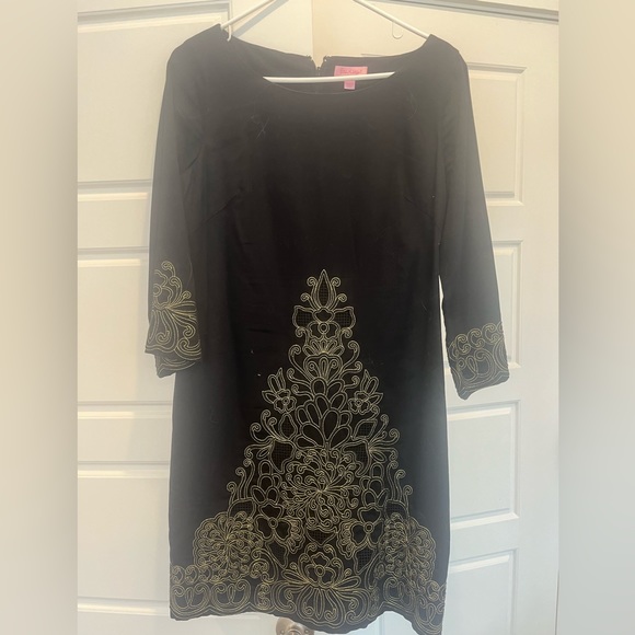 Black and Gold Lilly Dress - Picture 1 of 4
